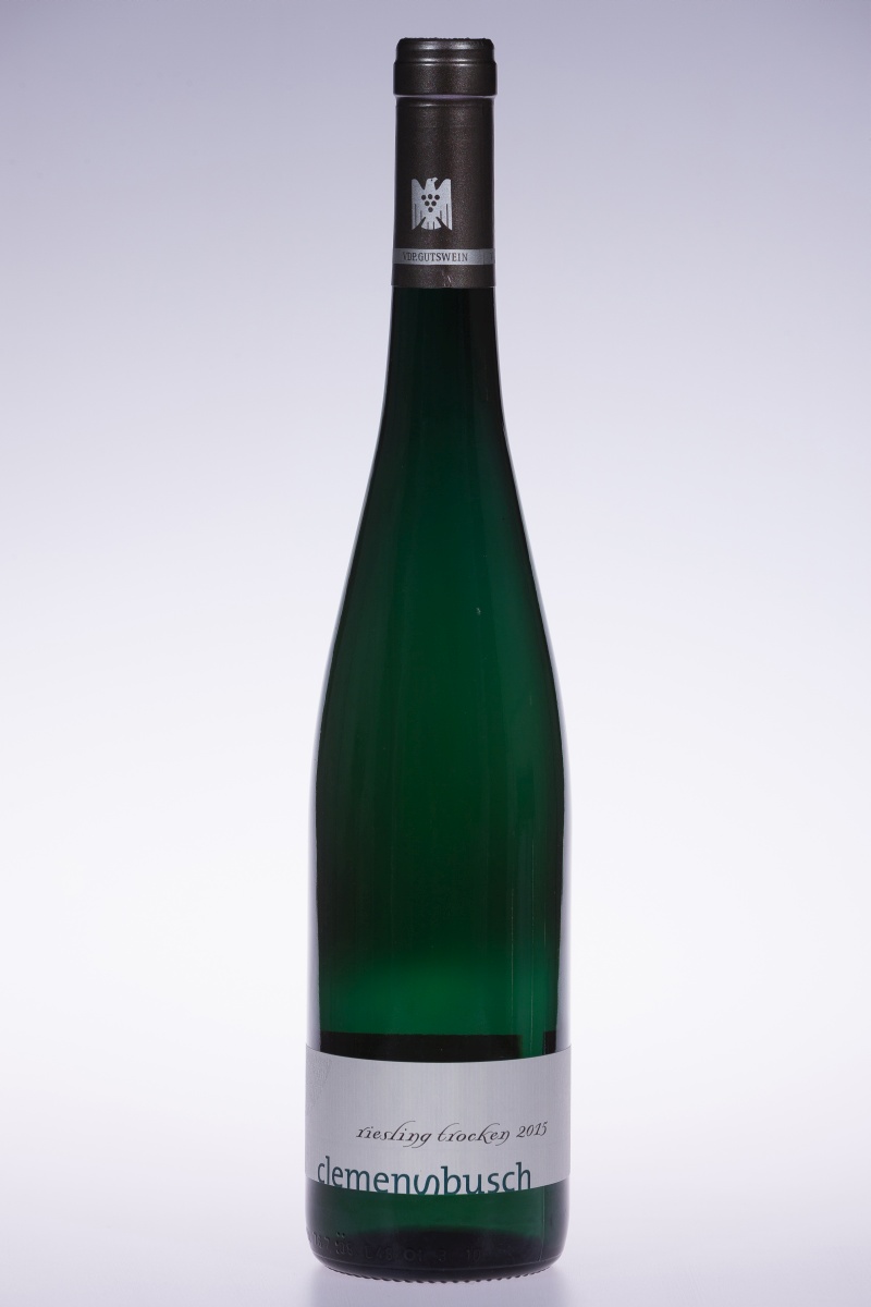 2015 Riesling VDP Gutswein trocken 2015 Riesling VDP Gutswein trocken