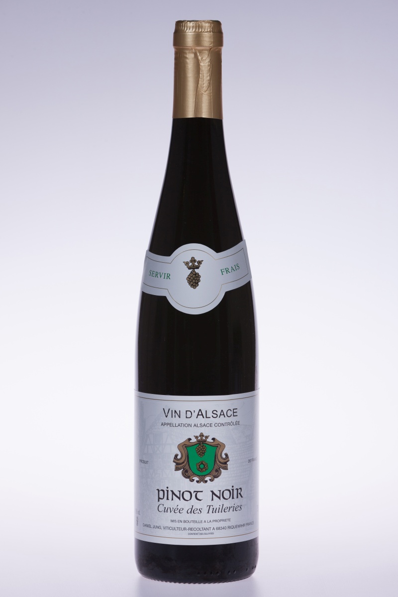 2015 Pinot Noir 2015 Pinot Noir